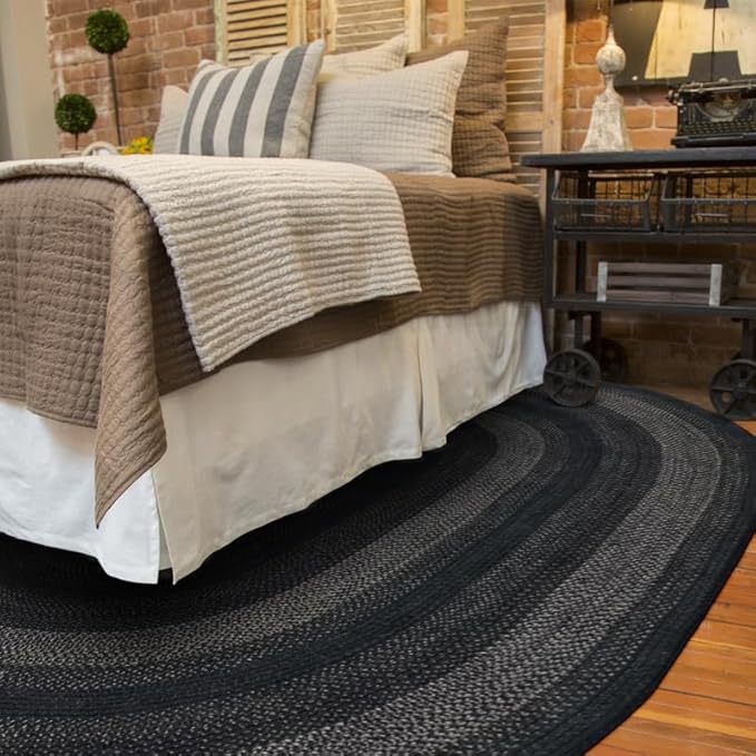 Homespice Jet Black Oval Woven Rug 5x8' – Primitive Braided Area Rugs by Homespice