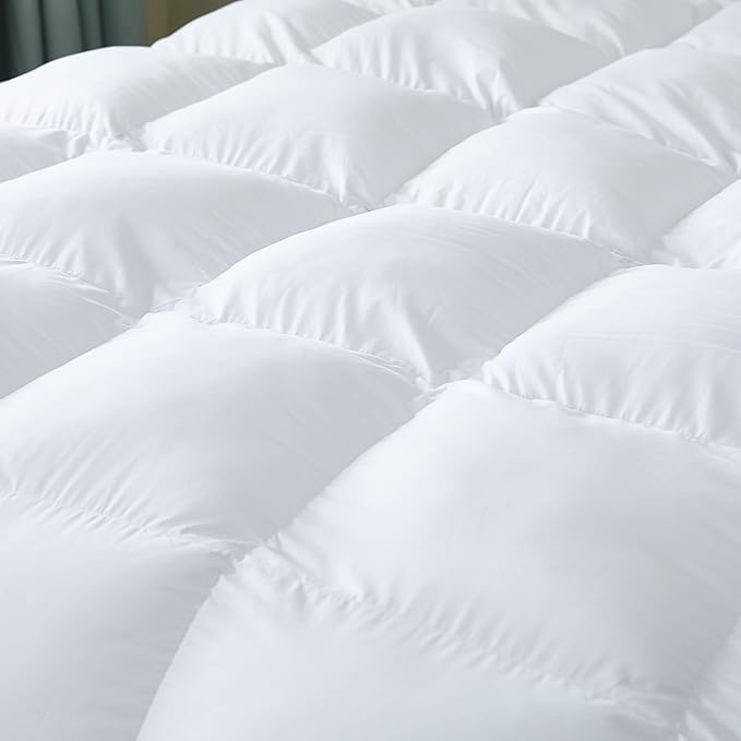 Luxurious White Solid Heavy Weight, California King Size Goose Feathers Down - Image 7