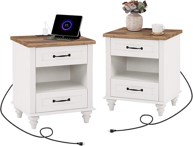 WAMPAT Set of 2 Nightstands by WAMPAT