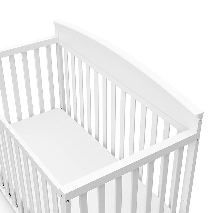 Graco Benton 5 in 1 Convertible Crib - Image 4