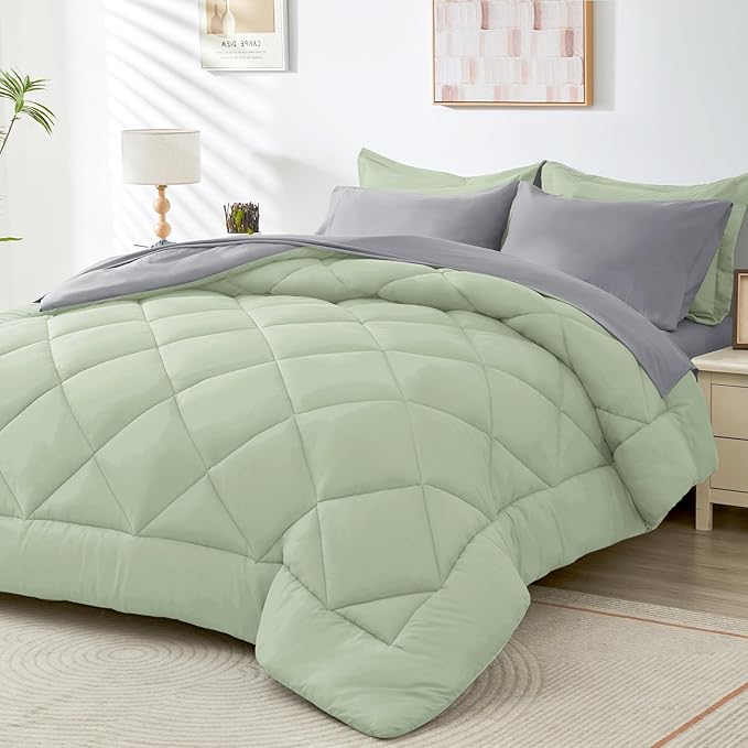 HEVUMYI King Comforter Set by HEVUMYI