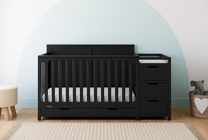 Graco Hadley All-in-One Convertible Crib & Changer – GREENGUARD Gold Certified - Image 2