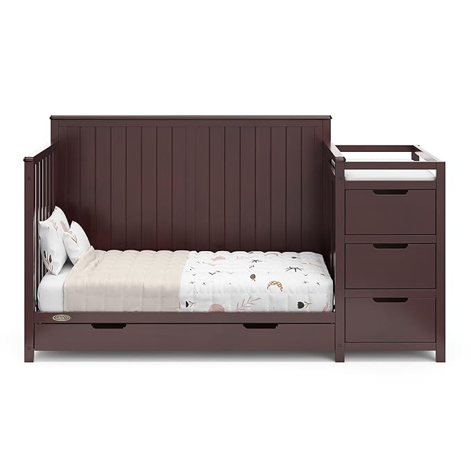 Graco Hadley All-in-One Convertible Crib & Changer – GREENGUARD Gold Certified - Image 12