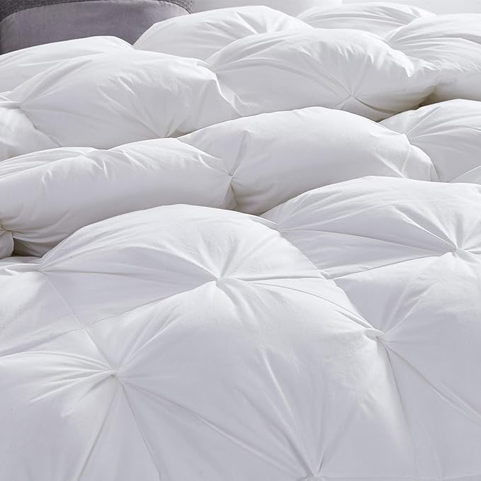 Luxurious All-Season Goose Down Feather Fiber Comforter Queen Size Duvet Insert - Image 4