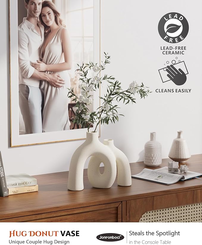 Hug Donut Decorative Vase Set - Image 3