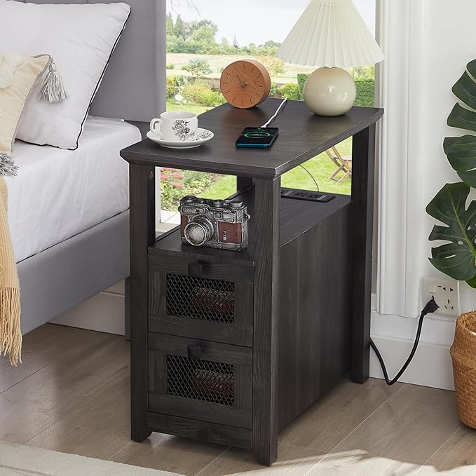 Farmhouse XXL End Table with Charging Station, Narrow Side Table with USB Ports by HDDDZSW