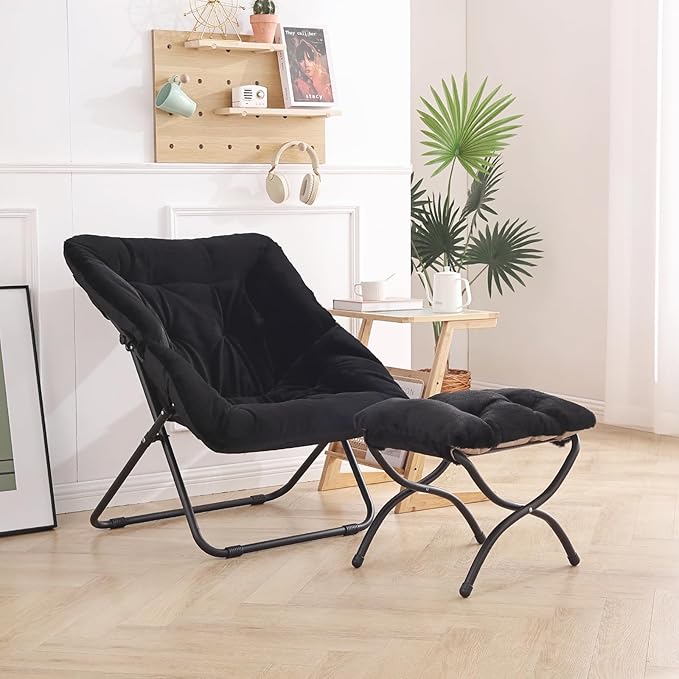 Oversized Folding Faux Fur Chair - Image 4