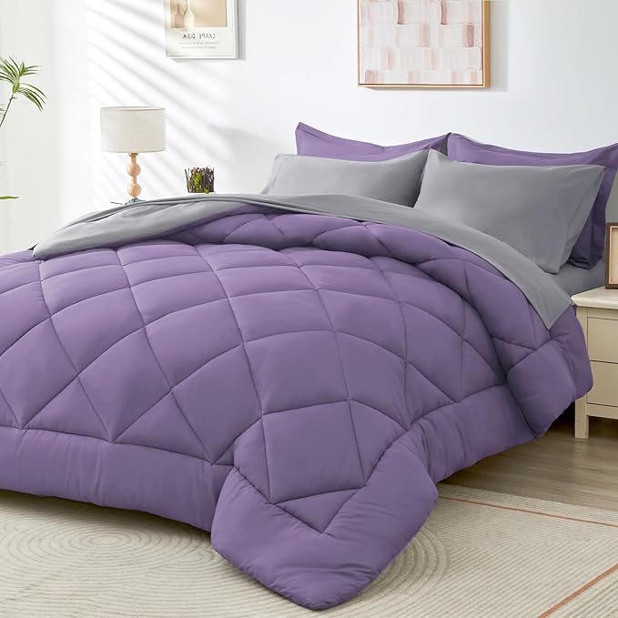 HEVUMYI Queen Comforter Set by HEVUMYI