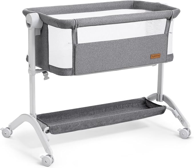 Bassinet Bedside Sleeper - Image 2