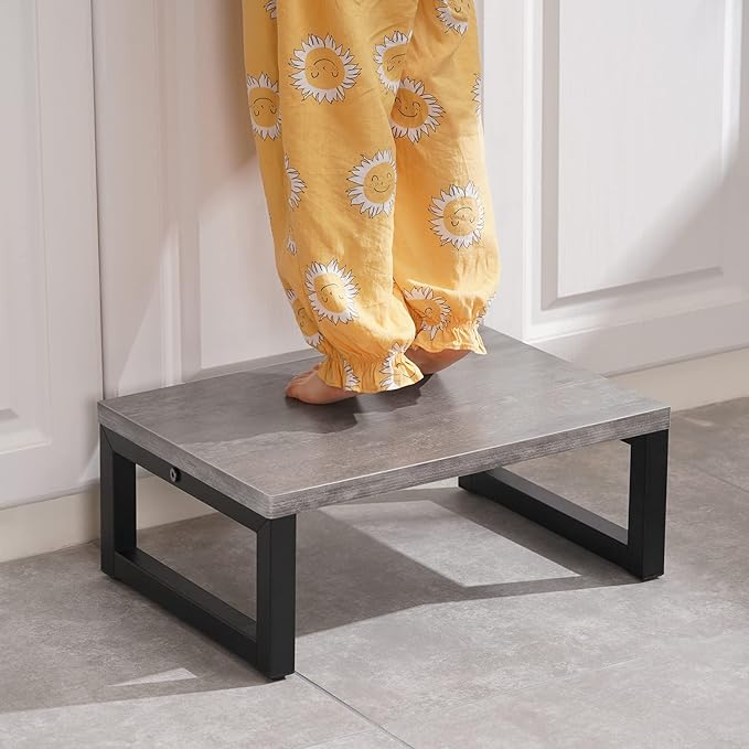 Snughome Wooden Step Stools for Adults Kids, Solid Portable Wooden Bedside Step - Image 4