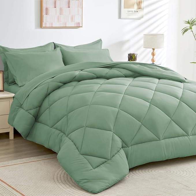 HEVUMYI Light Green Cali-King Comforter Set by HEVUMYI