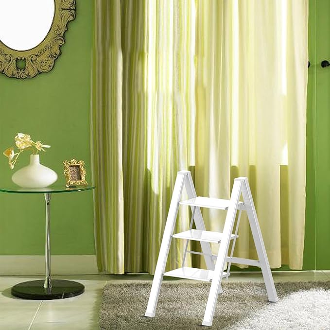 3 Step Lightweight Folding Ladder - Image 8