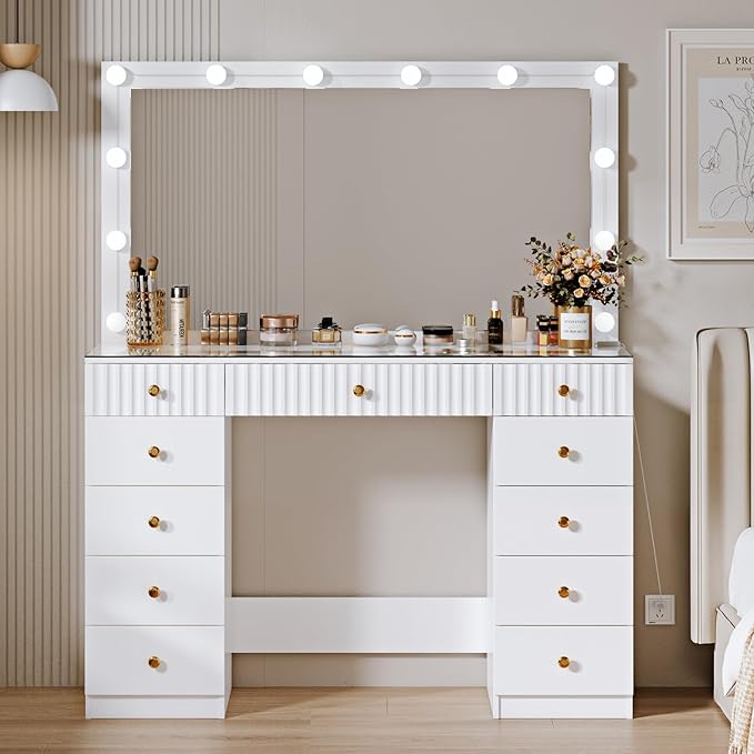 Fluted Makeup Vanity Desk with 46" HD Lighted Mirror, Big Modern Vanity Desk by Arulvmrn