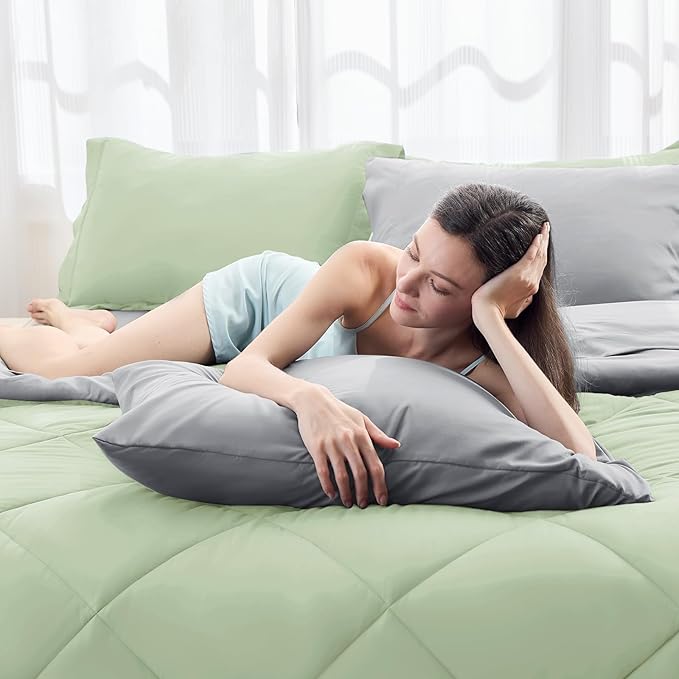 HEVUMYI Twin-XL Comforter Set - Image 6