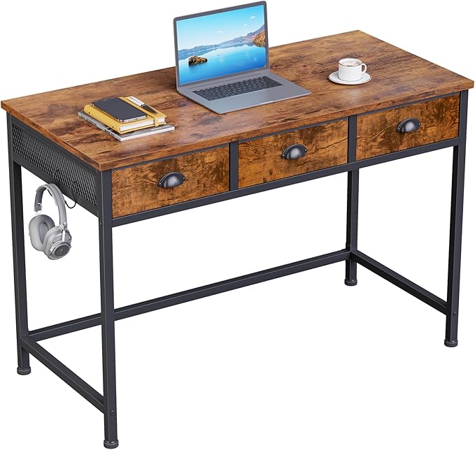 Furologee Small Computer Desk by Furologee