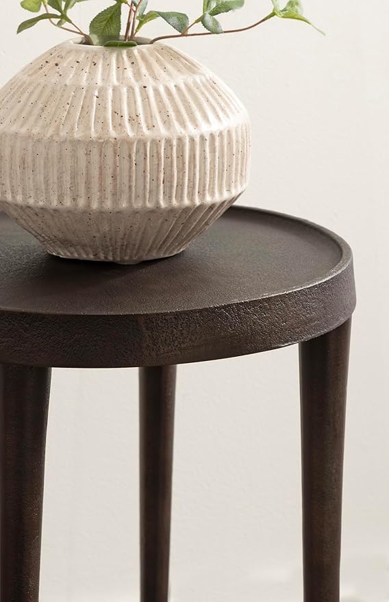 Kate and Laurel Rava Modern Metal Round Side Table, Cast Aluminum Accent Table - Image 5