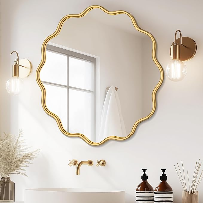 PROHOMEWARE Gold Round Mirror 32 Inch Wavy Bathroom Vanity Mirror Gold Frame by PROHOMEWARE