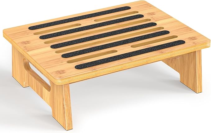 One Step Stool for Adults Seniors and Kids by Unknown