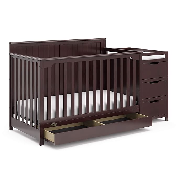 Graco Hadley All-in-One Convertible Crib & Changer – GREENGUARD Gold Certified by Graco