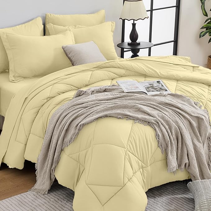 HEVUMYI Cream Yellow Full Comforter Set by HEVUMYI
