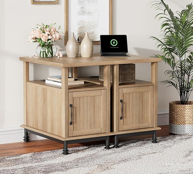 WAMPAT Set of 2 End Tables by WAMPAT