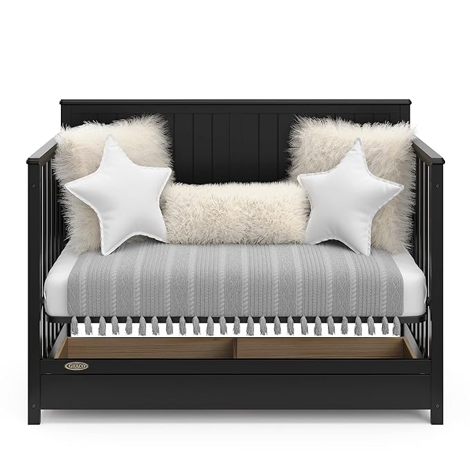 Graco Hadley 5-in-1 Convertible Crib - Image 12