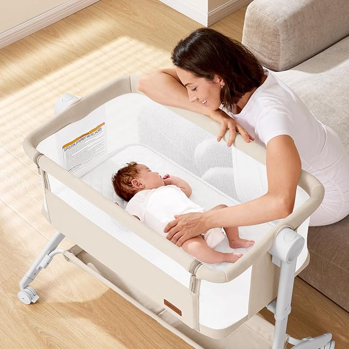 Bassinet Bedside Sleeper by TaylengrowBaby