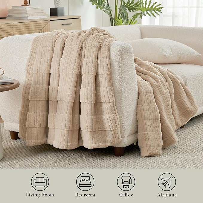 Amélie Home Luxury Striped Faux Fur Throw Blanket - Image 5