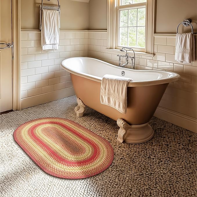 Cider Barn Cranberry Red Oval Braided Rug, 2x3' by Homespice