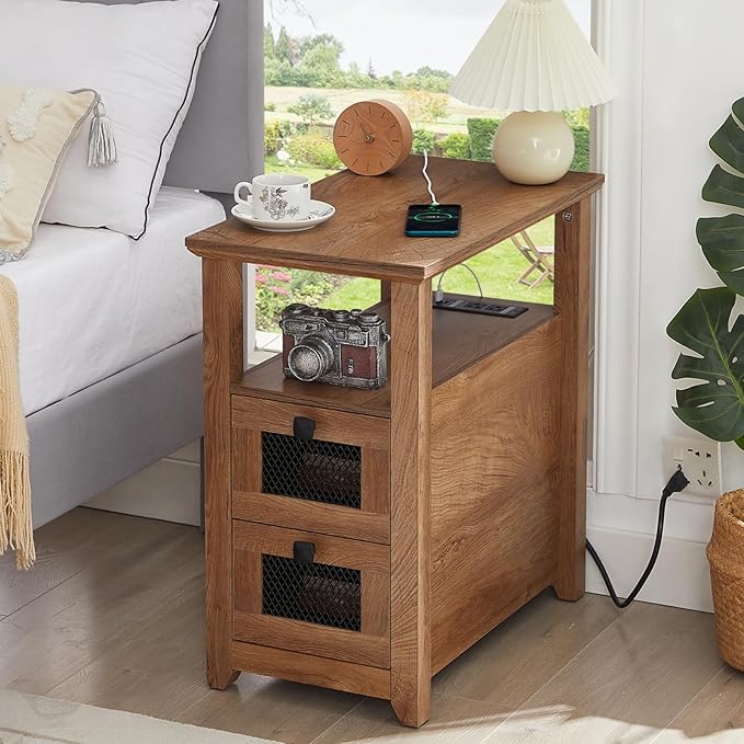 Farmhouse XXL End Table with Charging Station, Narrow Side Table with USB Ports by HDDDZSW