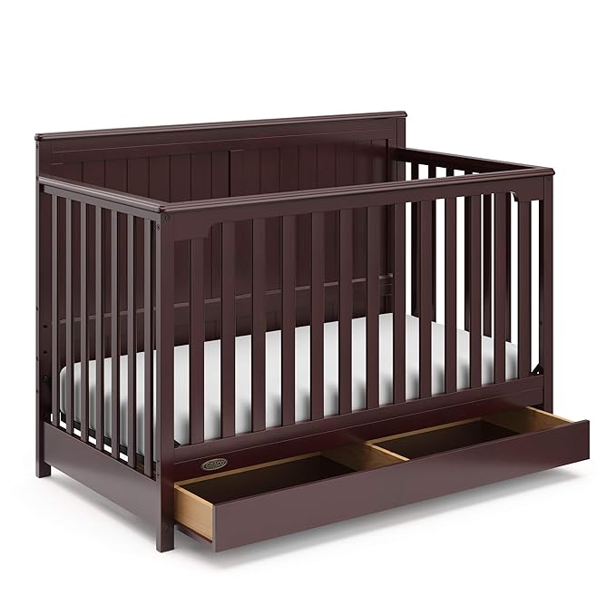 Graco Hadley 5-in-1 Convertible Crib by Graco