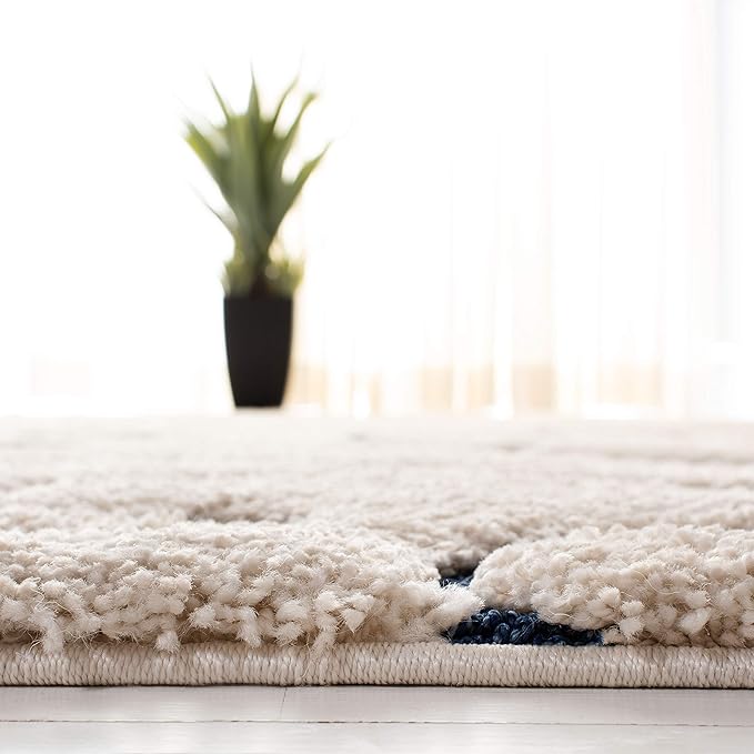 SAFAVIEH Florida Shag Collection Runner Rug - Image 4