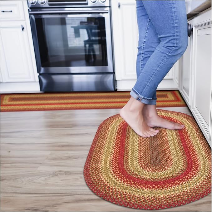Cider Barn Cranberry Red Oval Braided Rug, 2x3' - Image 9