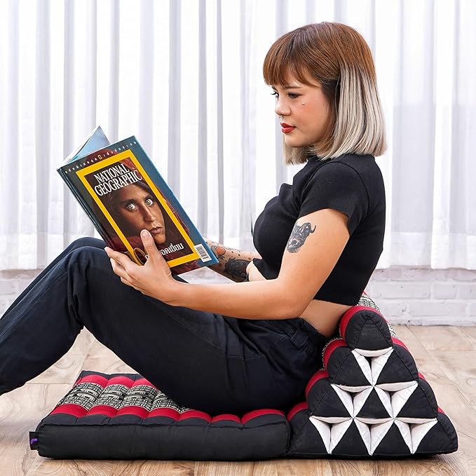 Leewadee 1-Fold Mat with Triangle Cushion – Comfortable TV Pillow, Foldable by Leewadee