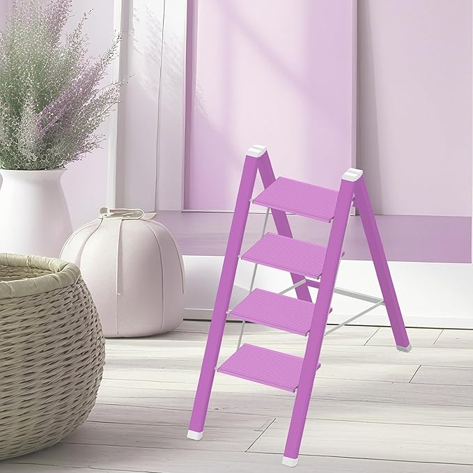 4 Step Lightweight Folding Ladder - Image 4
