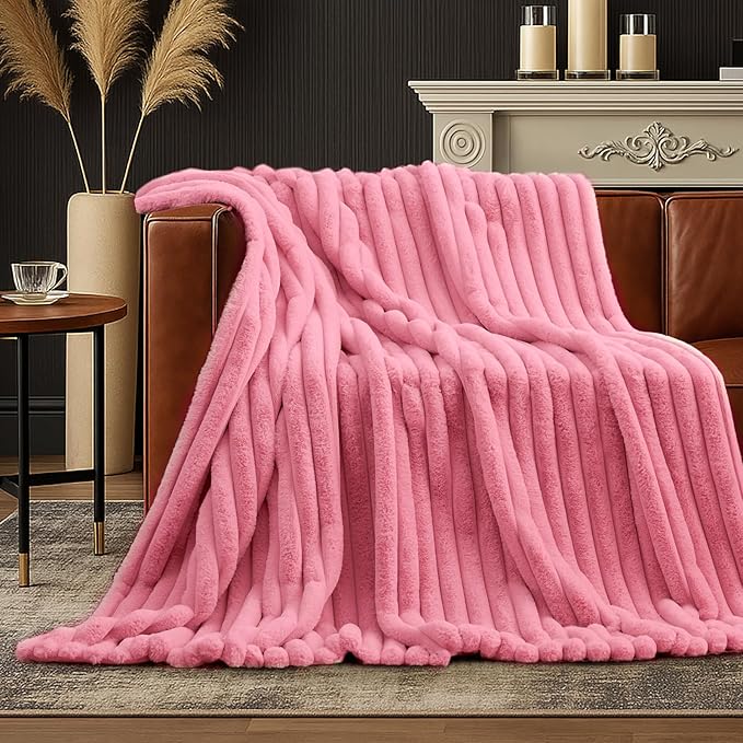 Amélie Home Faux Fur Throw Blanket - Image 2