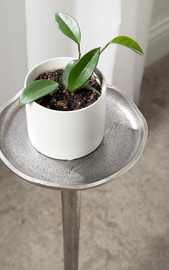 Kate and Laurel Alessia Modern Decorative Metal Drink Table; 8 x 8 x 22; - Image 4