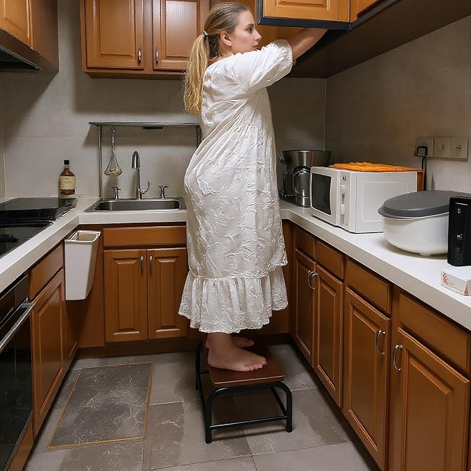Heavy Duty Step Stool 500 lbs Load Capacity - Image 5
