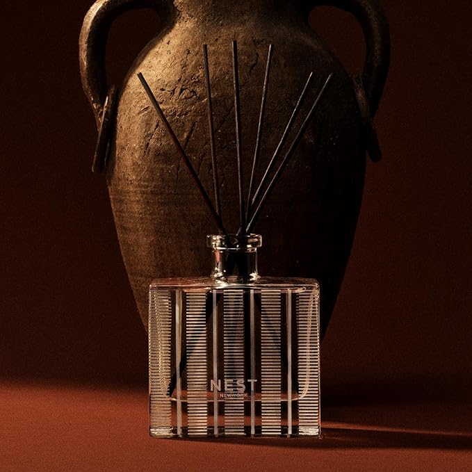 NEST New York Reed Diffuser, Moroccan Amber - Image 5