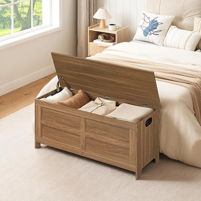 Storage Chest, 39.4” Large Toy Chest, Entryway Storage Trunk, Storage Bench - Image 4