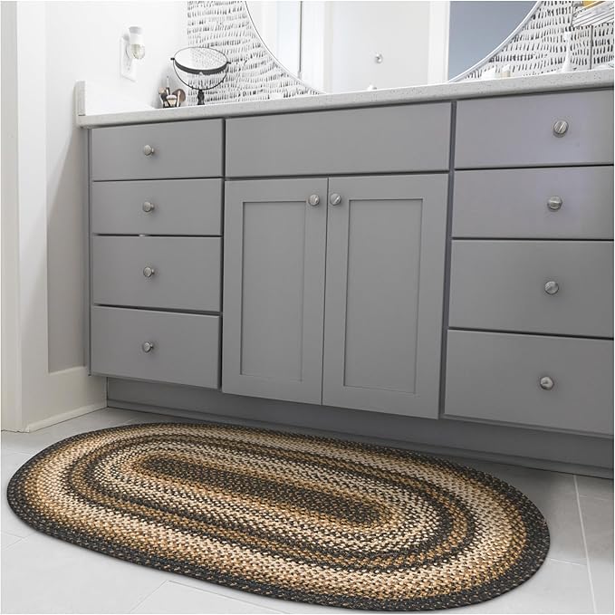 Kilimanjaro Black and Tan Oval Braided Rug, 2x3' by Homespice
