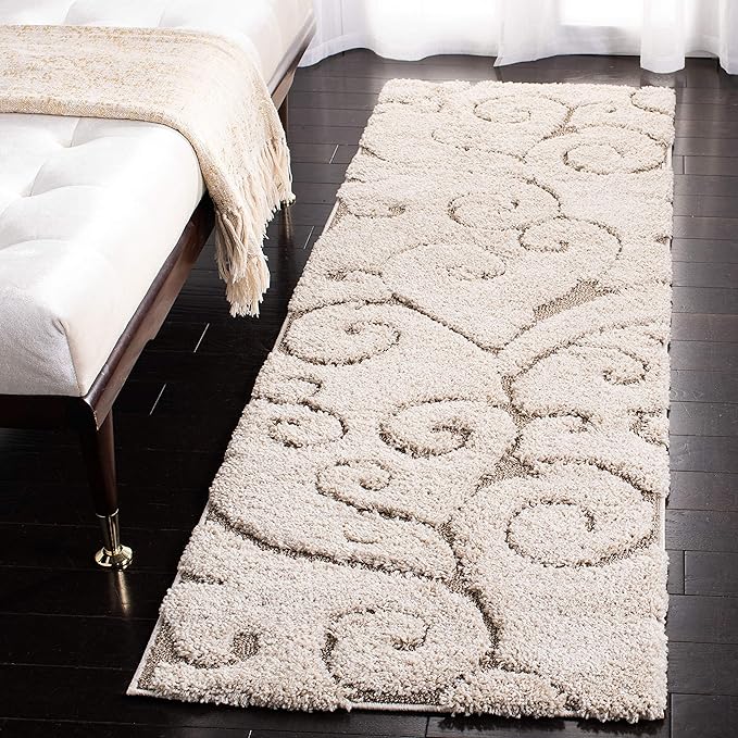 SAFAVIEH Florida Shag Collection Runner Rug by SAFAVIEH