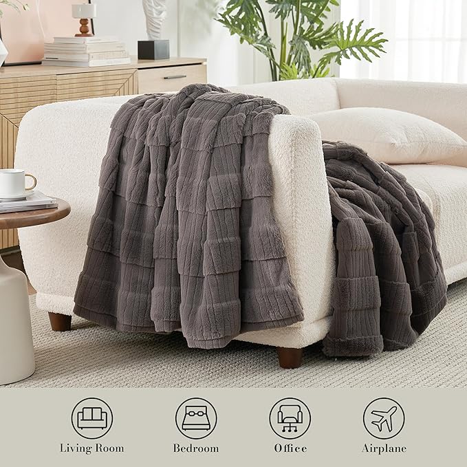 Amélie Home Luxury Striped Faux Fur Throw Blanket - Image 7