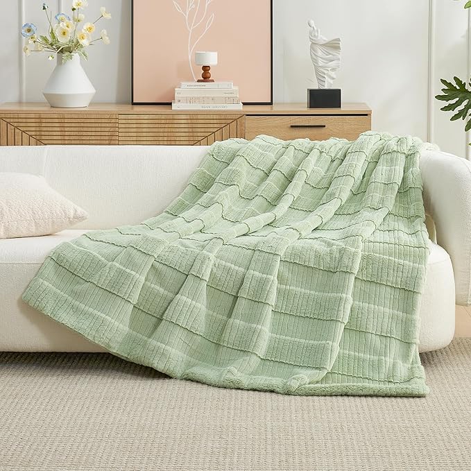 Amélie Home Luxury Striped Faux Fur Throw Blanket - Image 2