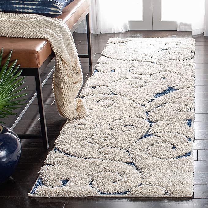 SAFAVIEH Florida Shag Collection Accent Rug by SAFAVIEH