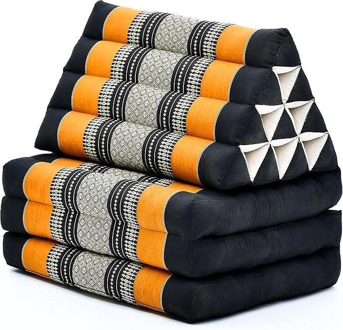 Leewadee 3-Fold Mat with Triangle Cushion – Comfortable TV Pillow, Foldable by Leewadee