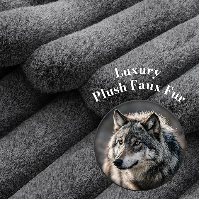 Amélie Home Faux Fur Throw Blanket - Image 3