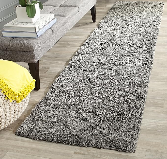 SAFAVIEH Florida Shag Collection Runner Rug by SAFAVIEH